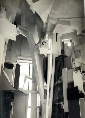 merzbau kurt schwitters