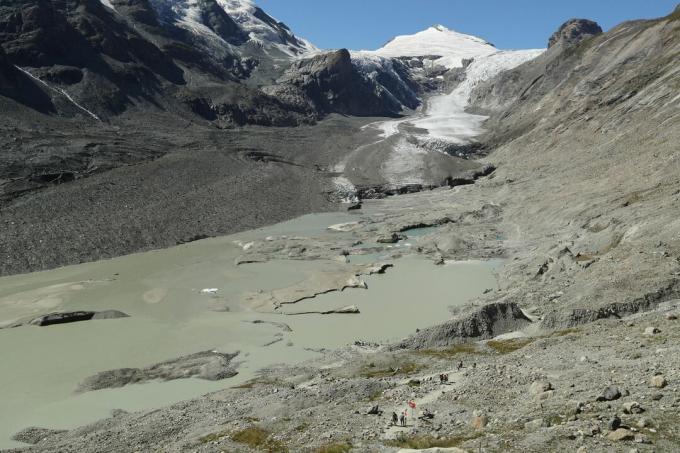 Austrijski ledenjak Pasterze sveden je na jezero