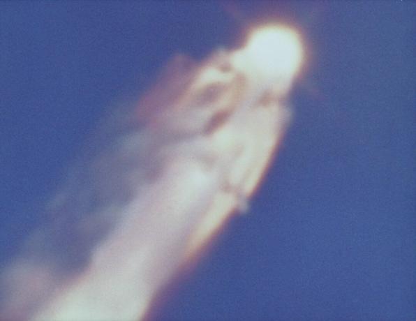 Svemirska šatla Challenger katastrofa STS-51L slike - LOX Tank Rupture