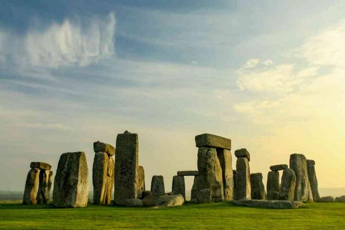 Stonehenge pri izlasku sunca