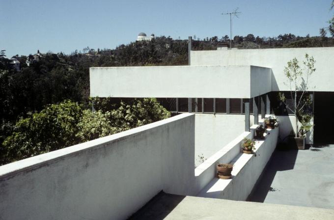 Richard Neutra dizajnirao je Lovell House, internacionalni stil, u Los Angelesu, Kalifornija
