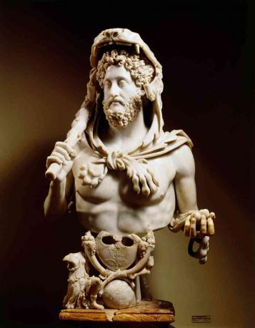 Car Commodus (160–192.) Odjeven kao Hercules. Mramorni kip